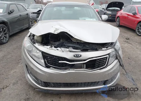 2011 Kia Optima Sx z USA, uszkodzony, nr VIN KNAGR4A64B5152235